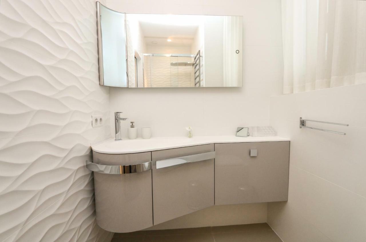 Seafront Modern Apartment 니스 외부 사진